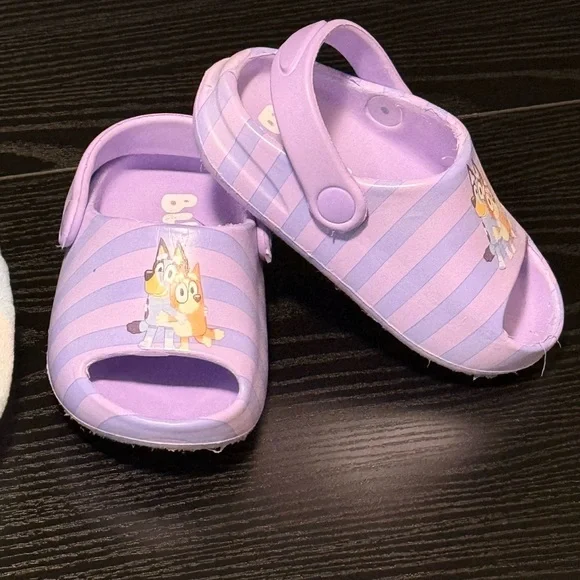 Toddler bluey slipper bundle - Picture 4 of 5